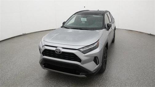 2025 Toyota RAV4 Hybrid SE