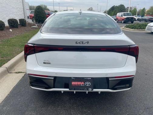 Snow White Pearl 2025 Kia K5 LXS