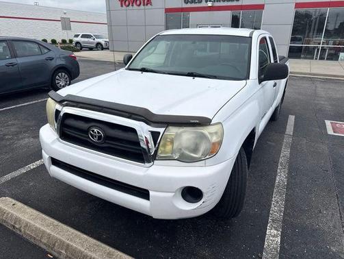 Super White 2005 Toyota Tacoma Access Cab