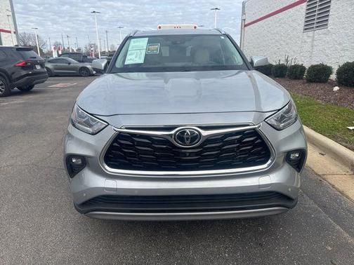 2024 Toyota Highlander Platinum