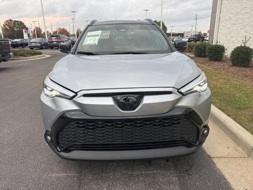 2025 Toyota Corolla Hybrid SE