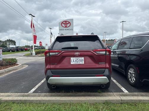 2023 Toyota RAV4 Adventure