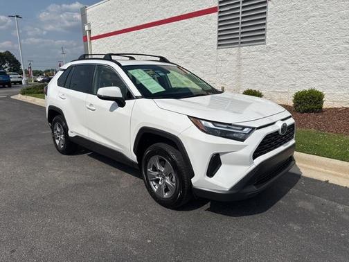 2024 Toyota RAV4 Hybrid XLE