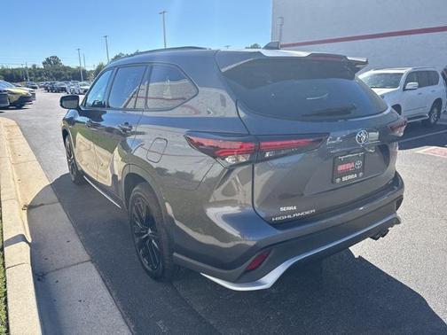 2024 Toyota Highlander XSE