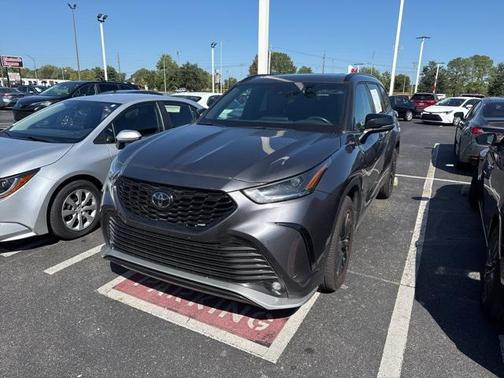 2024 Toyota Highlander XSE