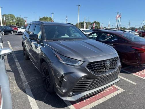 2024 Toyota Highlander XSE