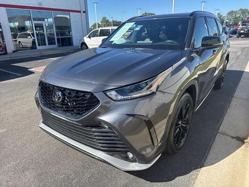 2024 Toyota Highlander XSE
