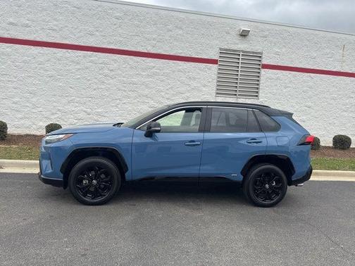 Cavalry Blue/Midnight Black Metallic 2025 Toyota RAV4 Hybrid SE
