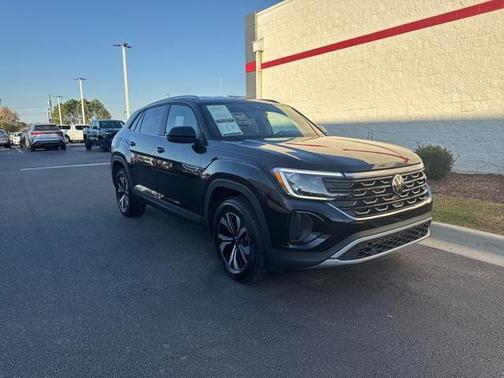 2024 Volkswagen Atlas Cross Sport 2.0T SE