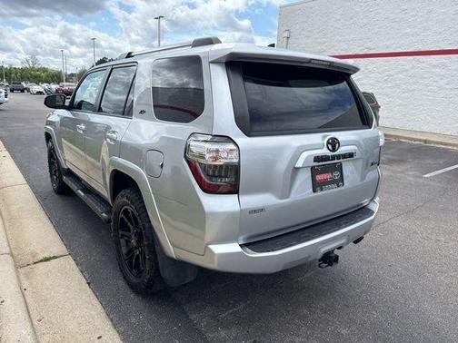 2021 Toyota 4Runner SR5