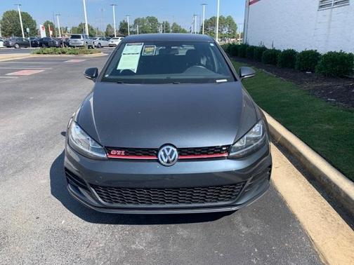 Photo 3 of 31 of 2019 Volkswagen Golf GTI 2.0T S