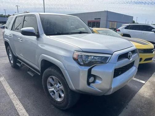Classic Silver Metallic 2019 Toyota 4Runner SR5