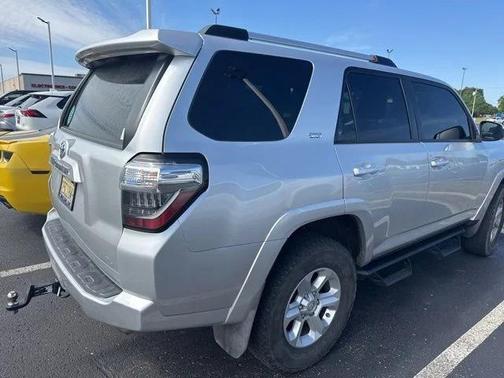 Classic Silver Metallic 2019 Toyota 4Runner SR5