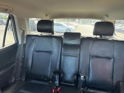 Classic Silver Metallic 2019 Toyota 4Runner SR5
