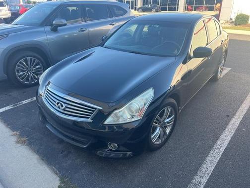 2013 INFINITI G37 Journey