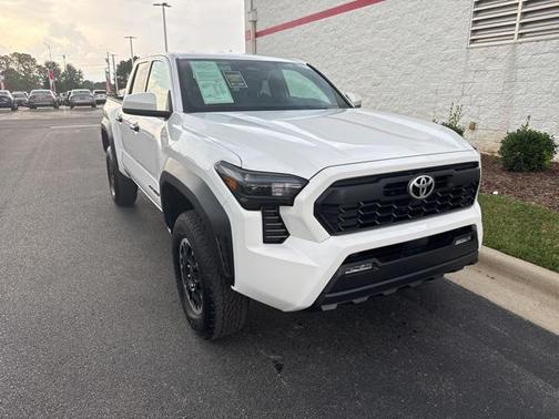 2024 Toyota Tacoma TRD Off Road