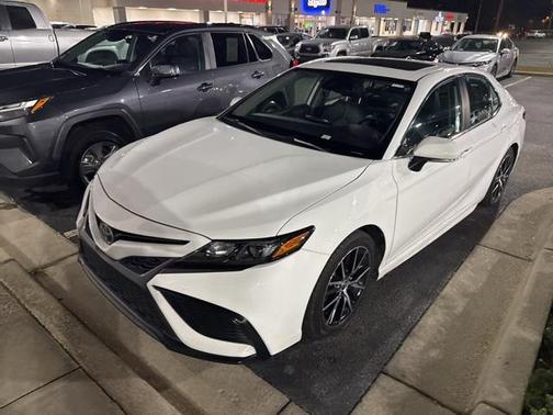 2021 Toyota Camry SE