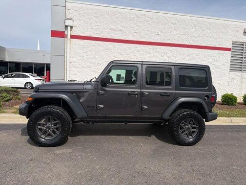 Granite Crystal Metallic Clearcoat 2025 Jeep Wrangler Sport S