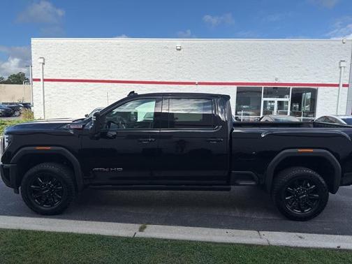 2024 GMC Sierra 2500 AT4