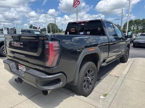 2024 GMC Sierra 2500 AT4