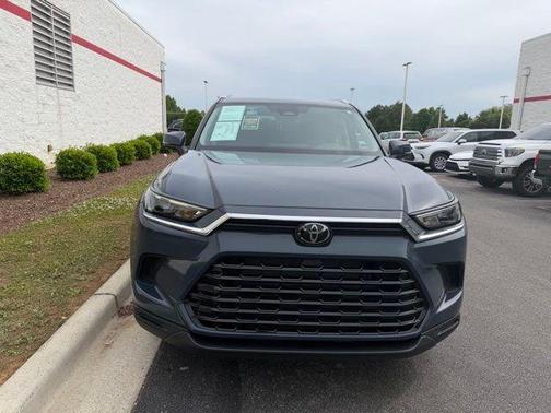 Storm Cloud 2025 Toyota Grand Highlander XLE