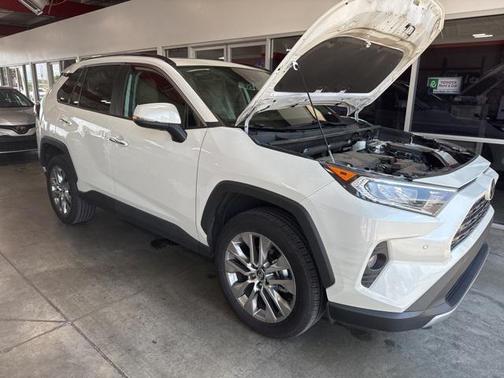 2020 Toyota RAV4 Limited