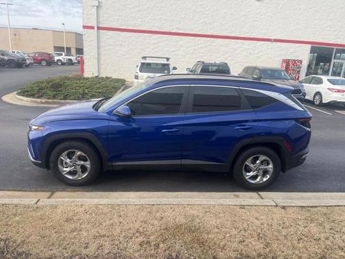 Photo 4 of 32 of 2022 Hyundai Tucson SEL