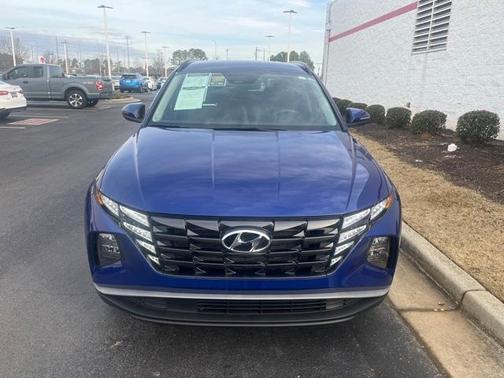 Photo 2 of 32 of 2022 Hyundai Tucson SEL