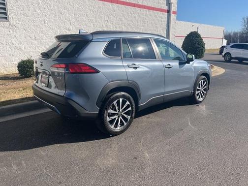 2023 Toyota Corolla Cross XLE