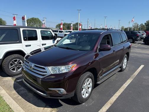 2012 Toyota Highlander SE