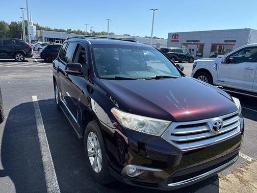 2012 Toyota Highlander SE