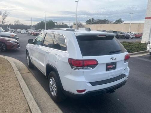 Photo 5 of 36 of 2020 Jeep Grand Cherokee Laredo