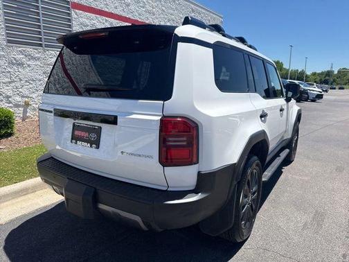 Ice Cap 2025 Toyota Land Cruiser Base