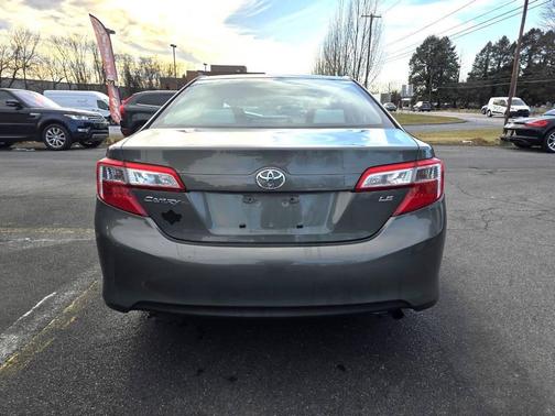 2013 Toyota Camry LE