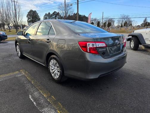 2013 Toyota Camry LE
