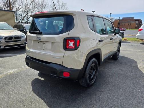 2016 Jeep Renegade Sport