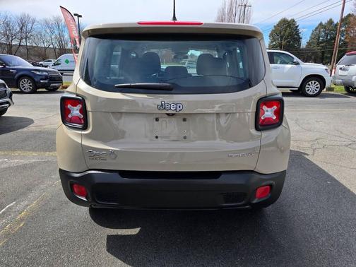 2016 Jeep Renegade Sport