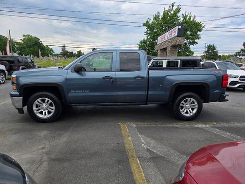 Blue 2014 Chevrolet Silverado 1500 1LT