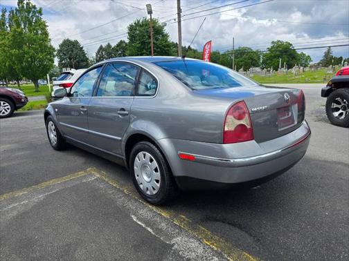 2003 Volkswagen Passat GL