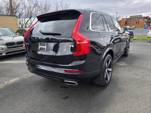 2019 Volvo XC90 T6 R-Design