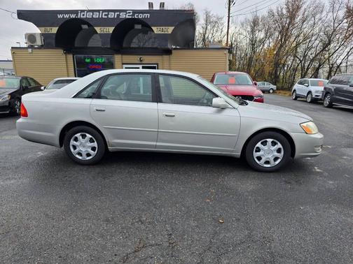 2002 Toyota Avalon XL