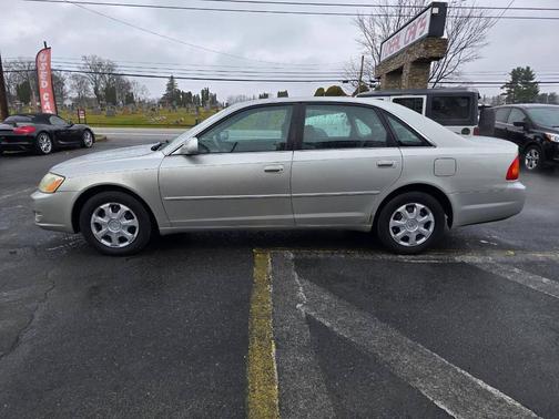 2002 Toyota Avalon XL