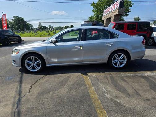 2014 Volkswagen Passat 2.0L TDI DSG SE w/Sunroof