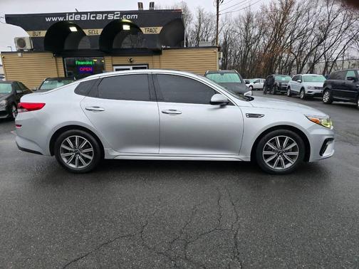 2019 Kia Optima LX