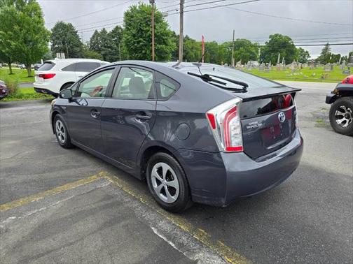2013 Toyota Prius Four