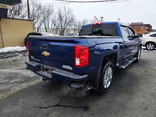 2016 Chevrolet Silverado 1500 High Country