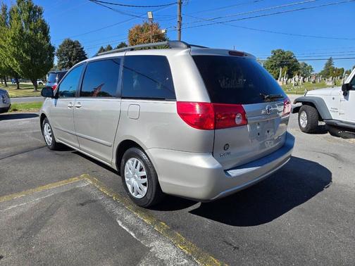 2007 Toyota Sienna CE