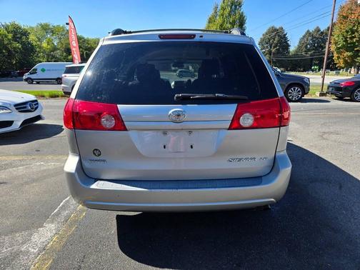 2007 Toyota Sienna CE