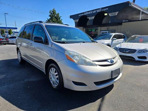 2007 Toyota Sienna CE