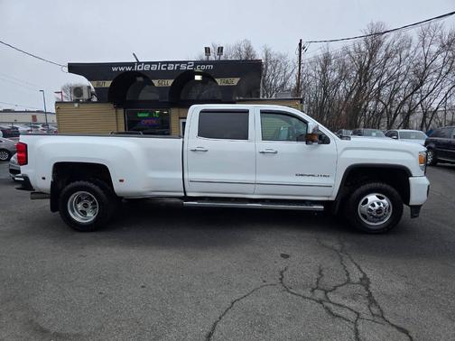 2015 GMC Sierra 3500 Denali